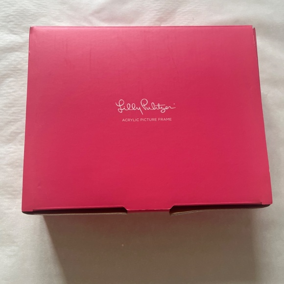 NEW Lilly Pulitzer Gold Printed Palm Leaves Picture Frame Home Decor Picture - Picture 8 of 8